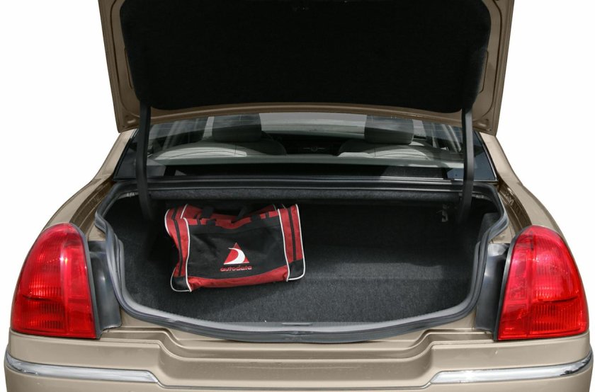 Багажник Линкольн Таун кар