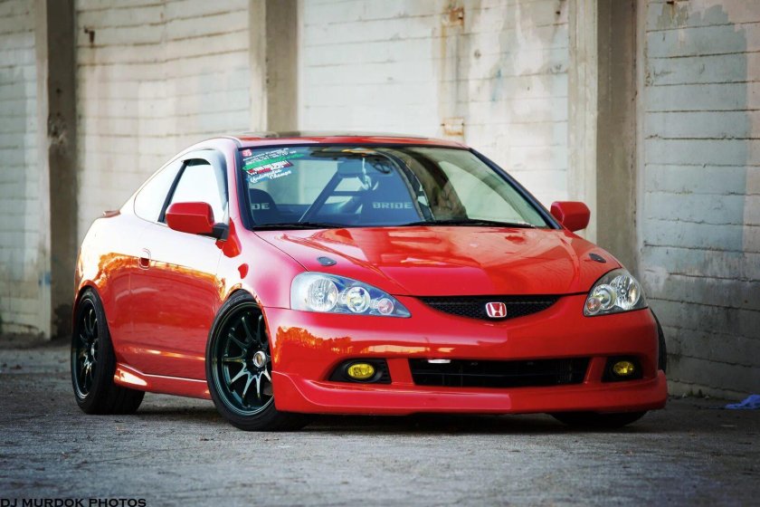 Honda Integra dc5 Red