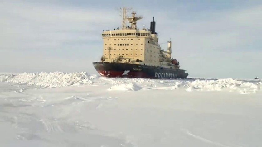 Таймыр судно ледокол