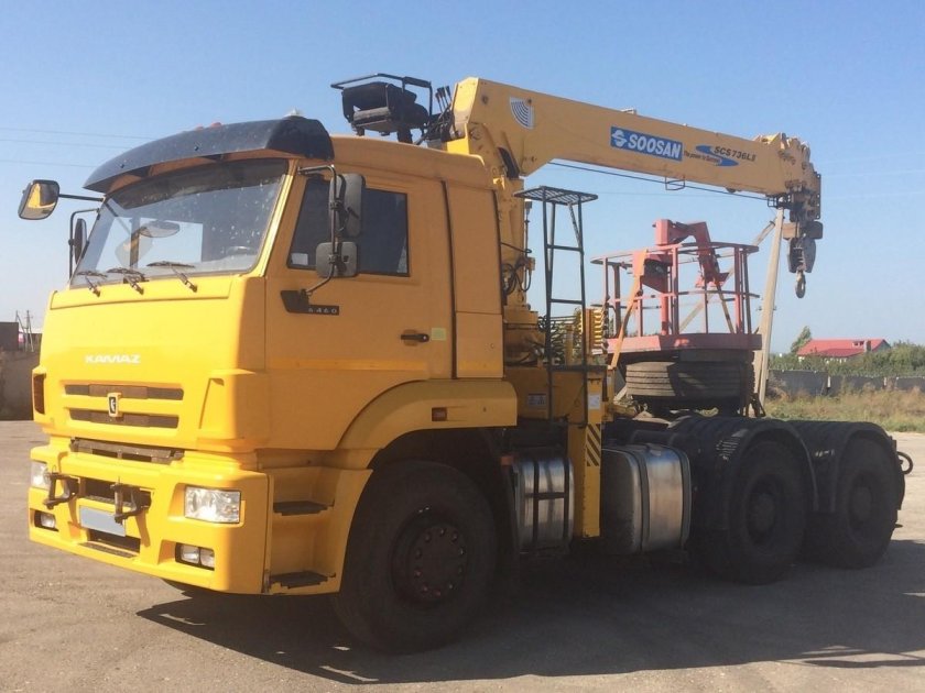 КАМАЗ 6460 С КМУ