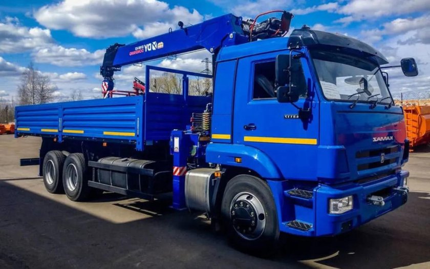 КАМАЗ 65117 С манипулятором