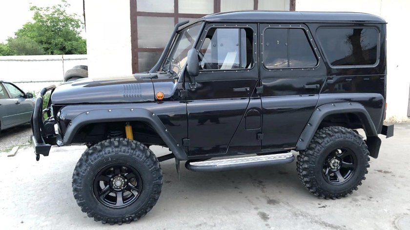 УАЗ Hunter r20