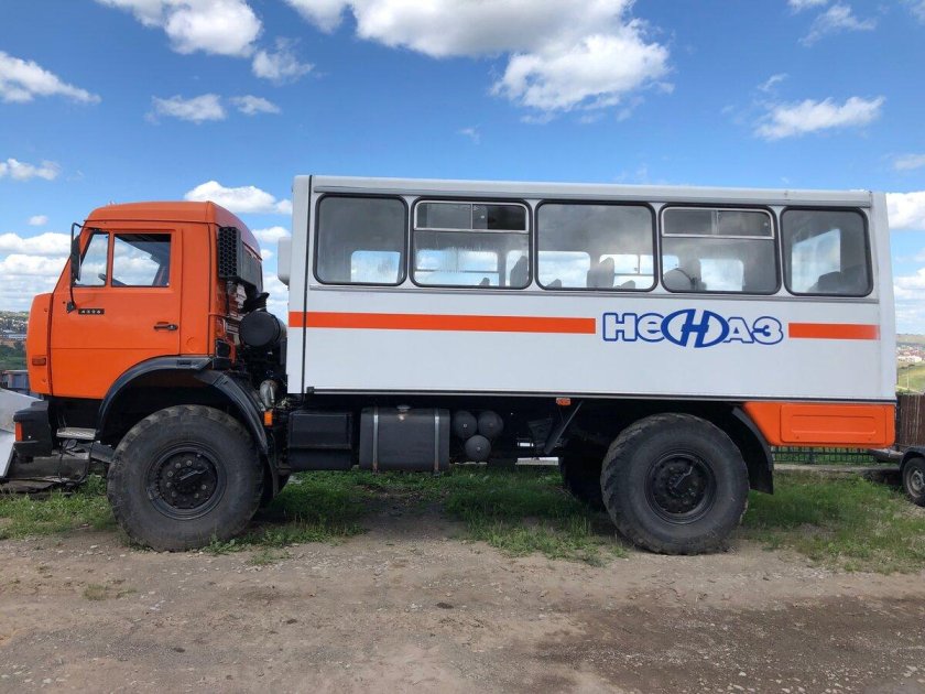 НЕФАЗ 42111-10-11