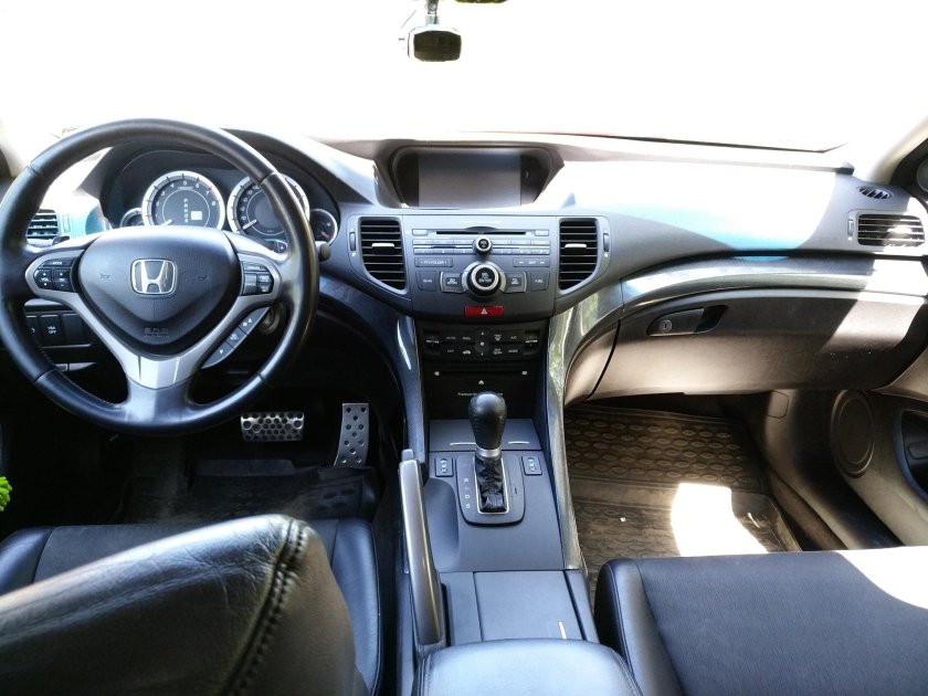 Хонда Аккорд 8 салон