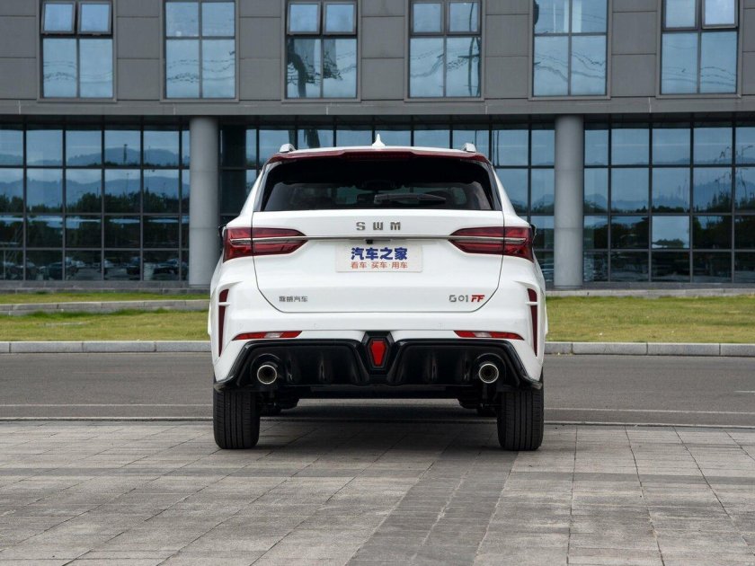 SWM автомобиль