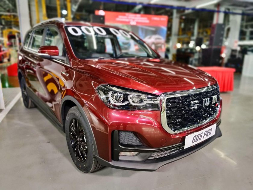 Китайский кроссовер SWM G 01