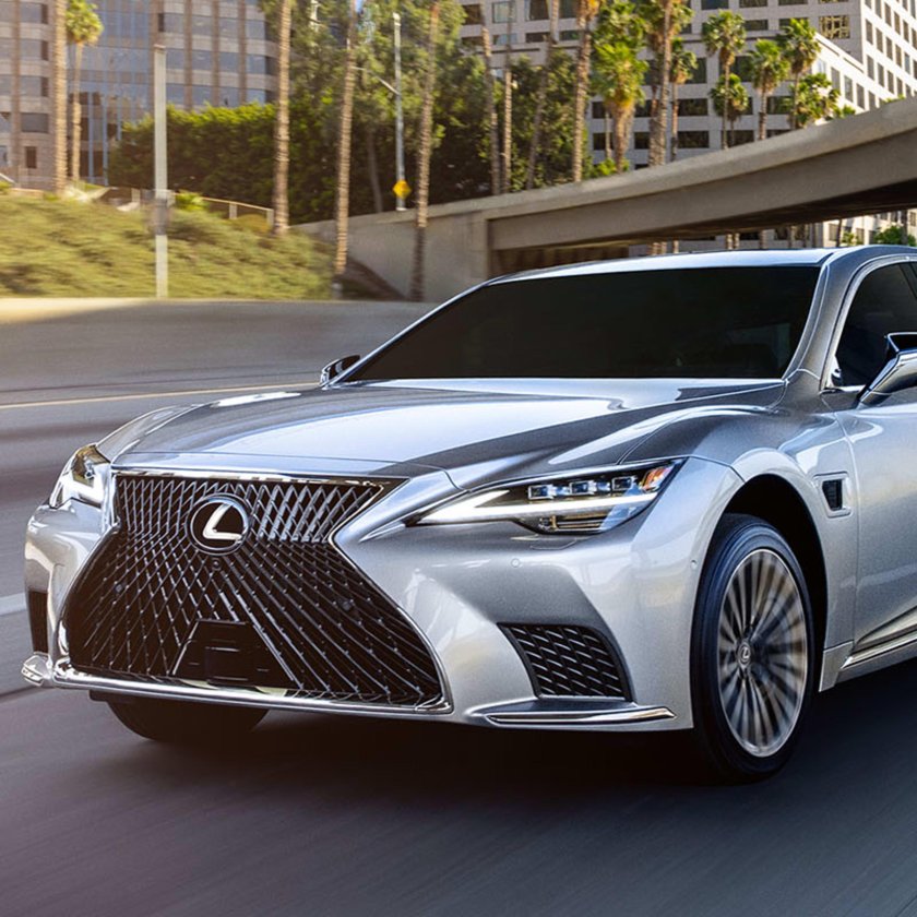 Лексус лс 500 2020