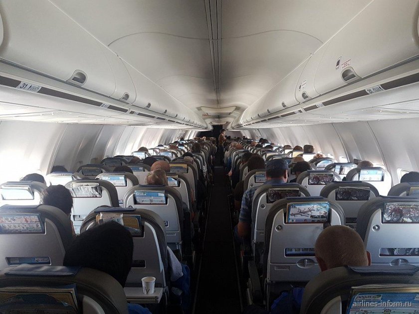 Boeing 737-800 Норд Винд салон