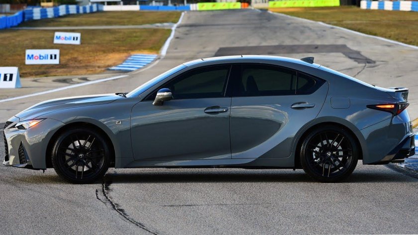 Lexus is 500 f Sport 2022