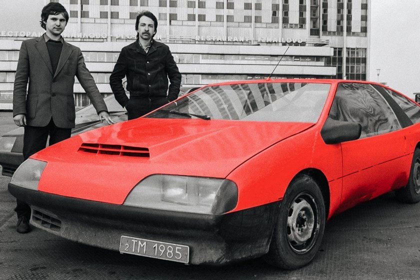 Геннадий Хаинов Лаура