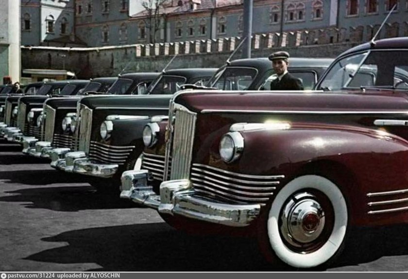 ЗИС-110 автомобиль