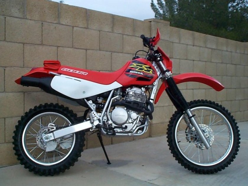 Honda xr600r
