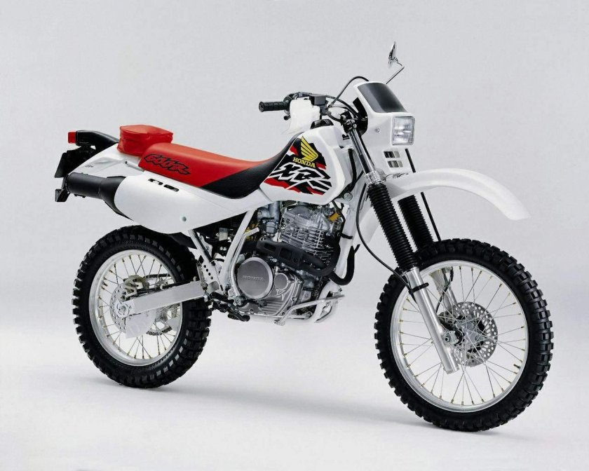Honda xr600r