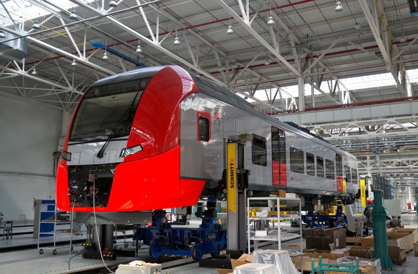 Уральские локомотивы Ласточка