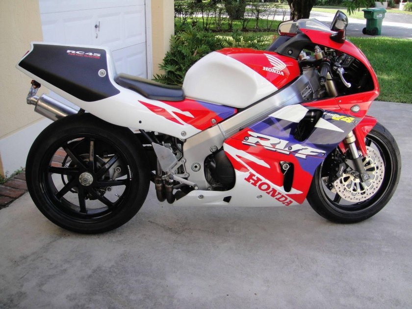 Хонда ВФР 400 Р