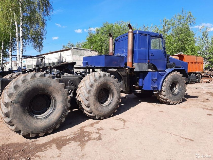 К 700 трехосный