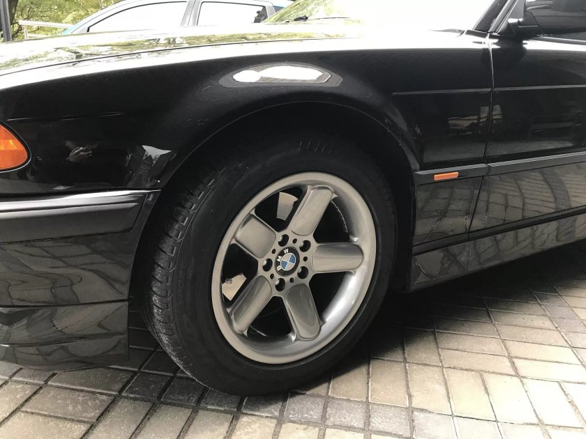 БМВ е38 Шницер