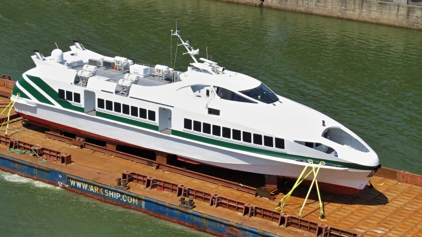 Пассажирский катер а 145