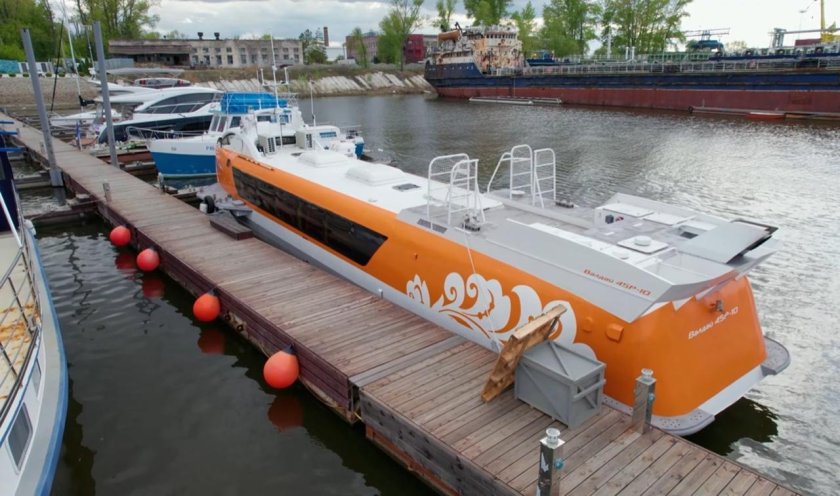 Валдай 45р судно