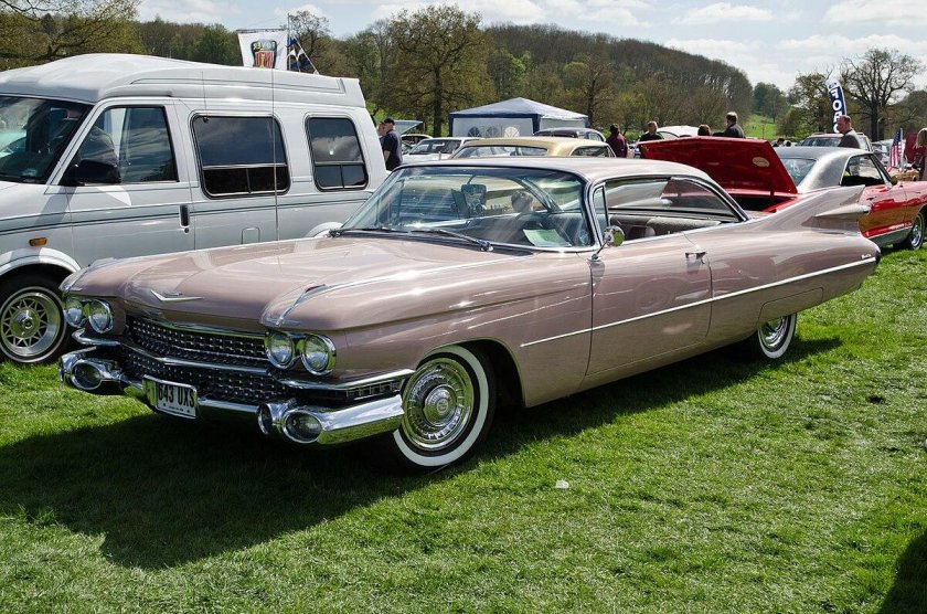 Кадиллак де Вилль 1959