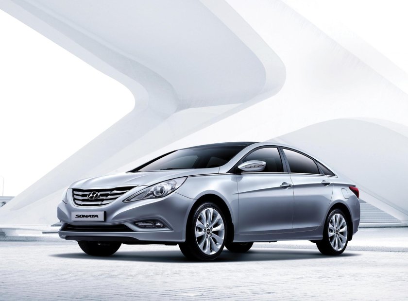 Hyundai Sonata vi 2010-2014