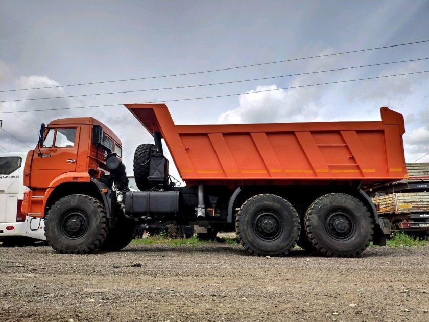 КАМАЗ вездеход самосвал 65222