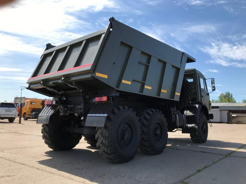 6x6 мощный КАМАЗ