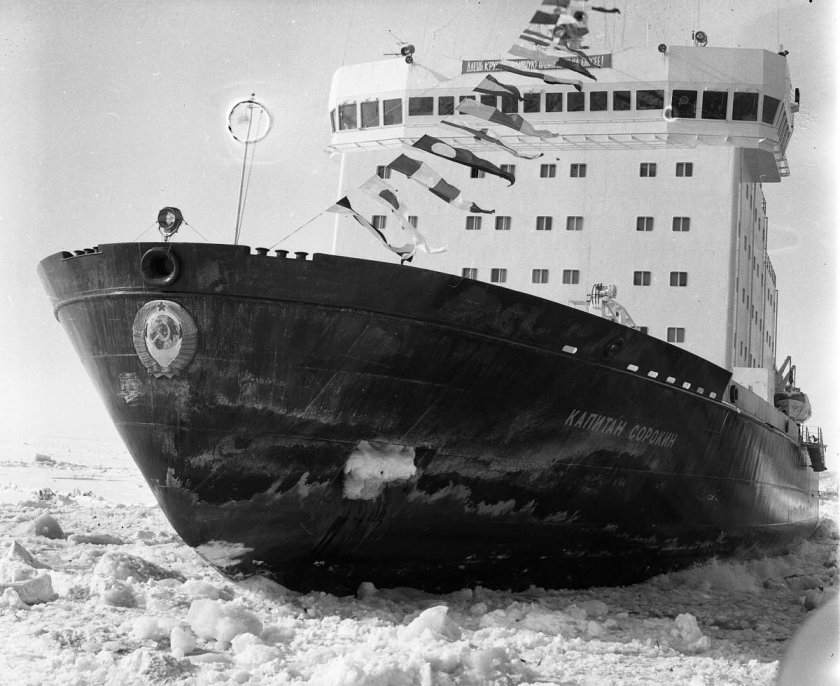 Ледокол Капитан Сорокин