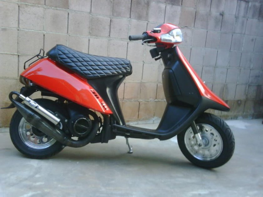 Honda sa50m скутер