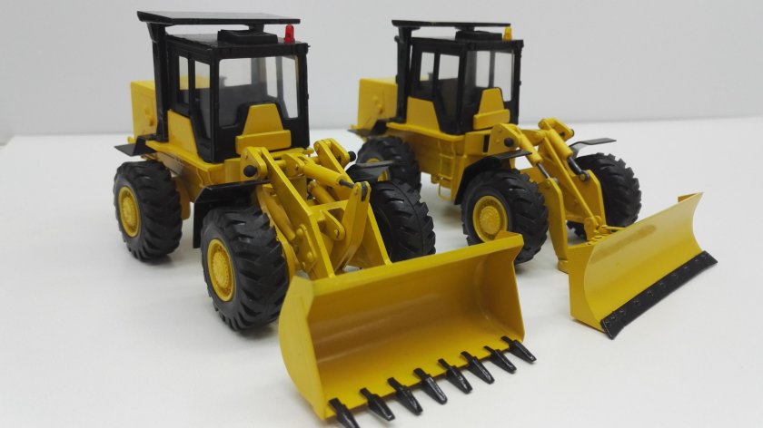 Колёсный бульдозер dl350