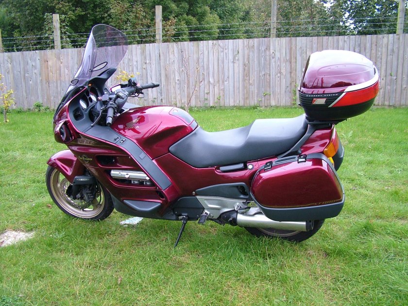 Хонда ст 1300 Пан Европа