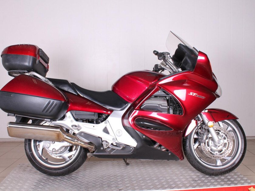 Honda st1300 Pan European