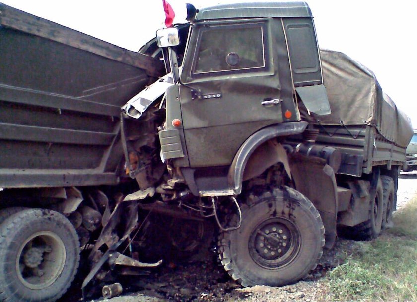 Разбитый Урал 4320