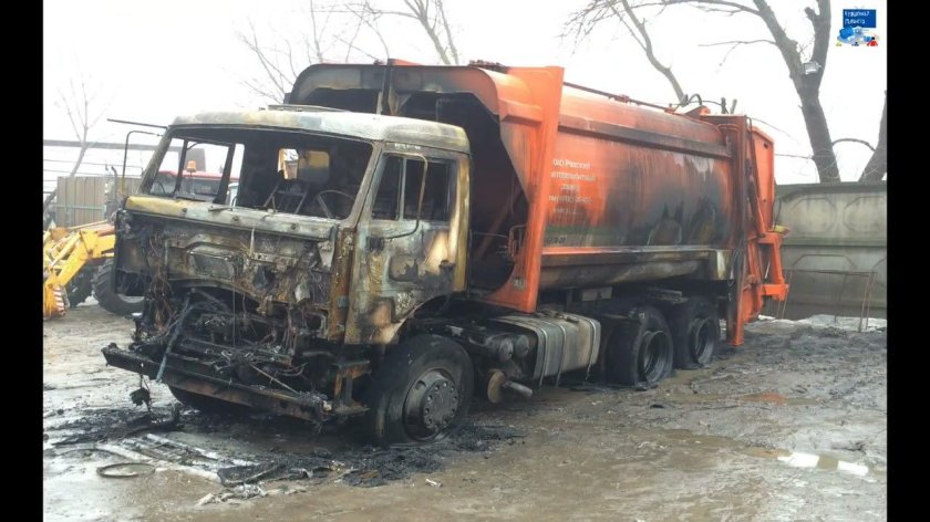 КАМАЗ 6520 разбитый