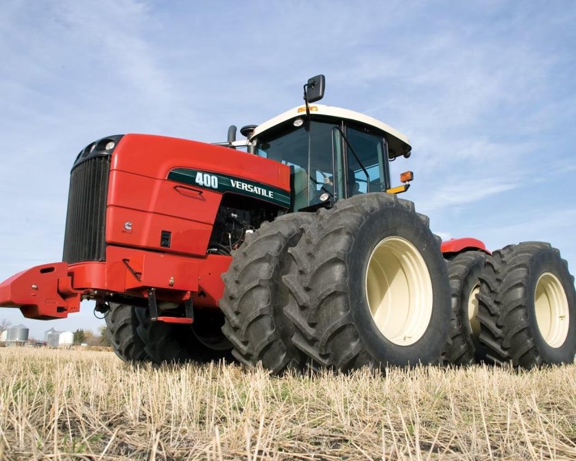 Трактор Бюлер версатайл