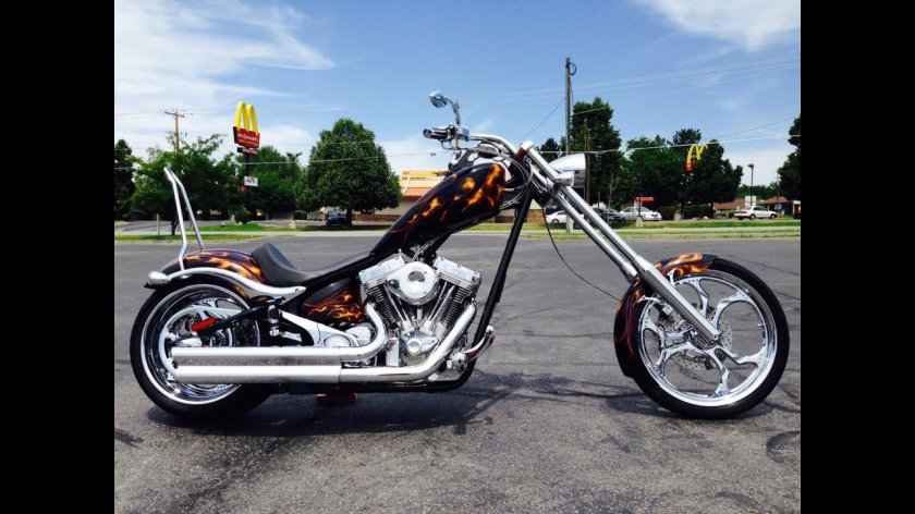 Харлей Дэвидсон чоппер