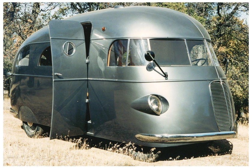 Американский кемпер Airstream