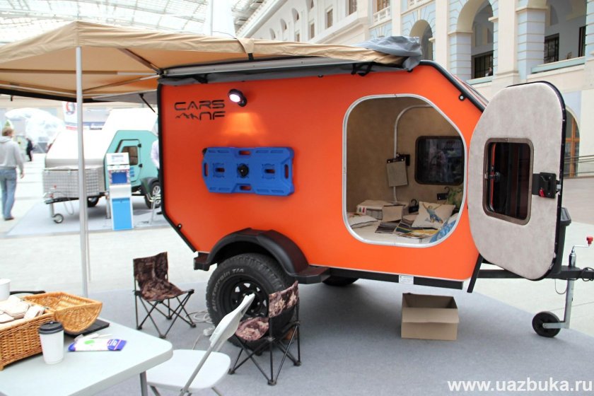 Прицеп автодом оранжевый кемпер Урал