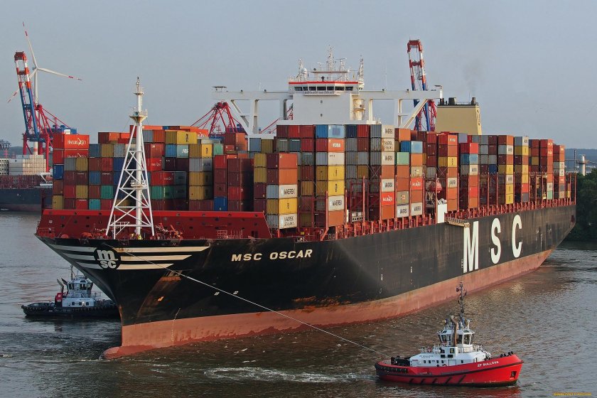 Грузовые суда MSC