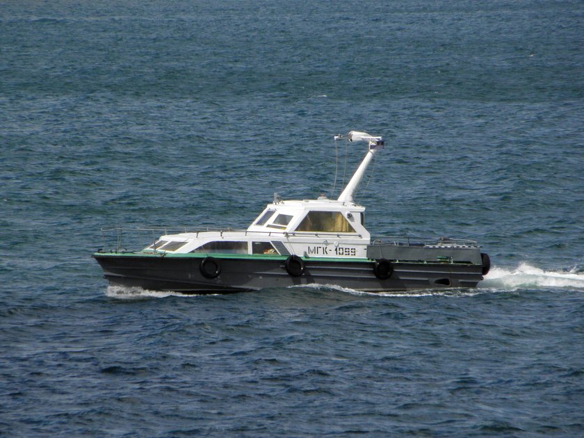 Малый гидрографический катер МГК-1067