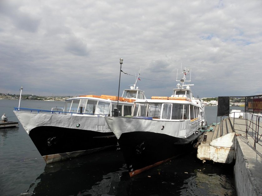 Теплоход севастополец