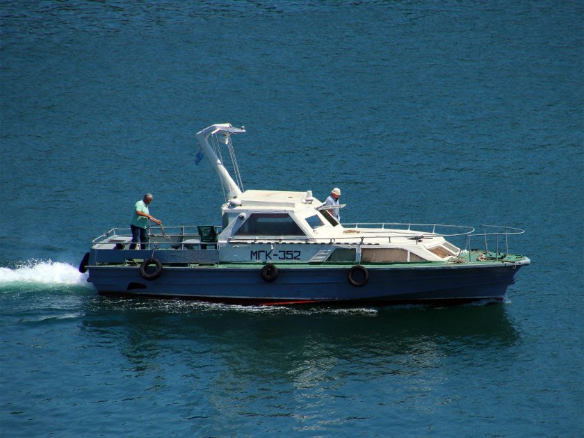 Гидрографический катер малахит