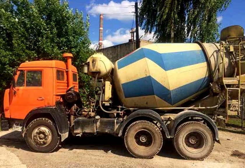 Автобетоносмеситель КАМАЗ 55111