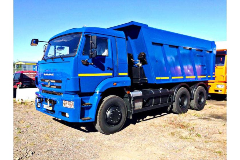 Самосвал КАМАЗ 6520-73