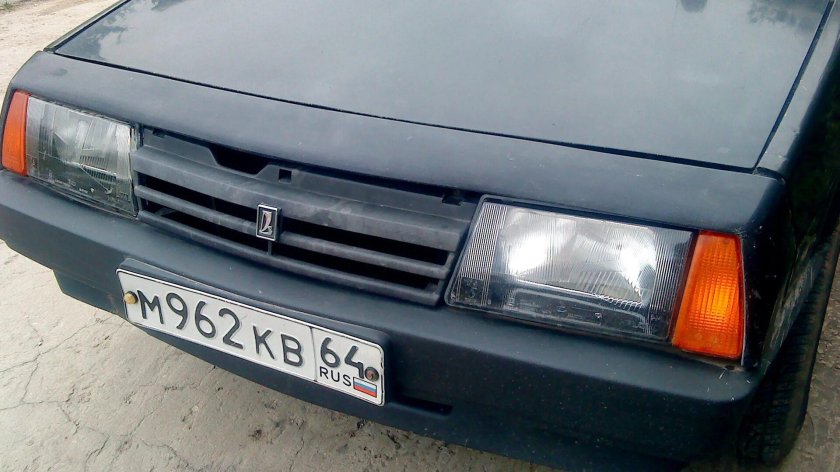 Решетка ВАЗ 2109 короткое крыло