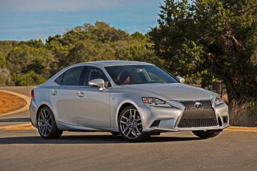 Lexus is 350 f