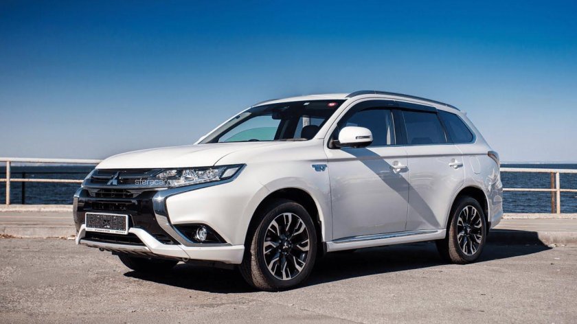 Mitsubishi Outlander gg2w