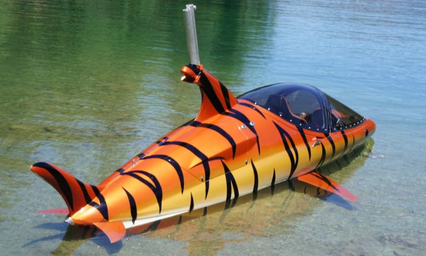 Подводный катер Seabreacher