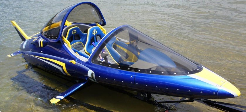 Подводный катер Seabreacher