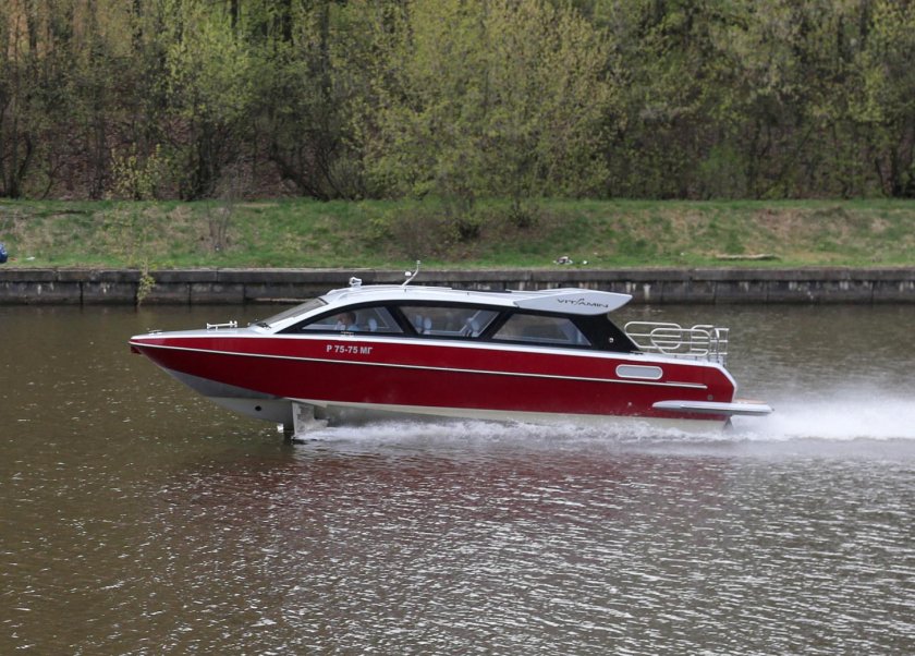 Катер Волга 343